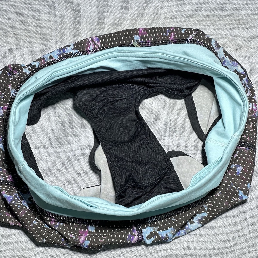 Lululemon Split Second Lined Shorts Women's Size … - image 6